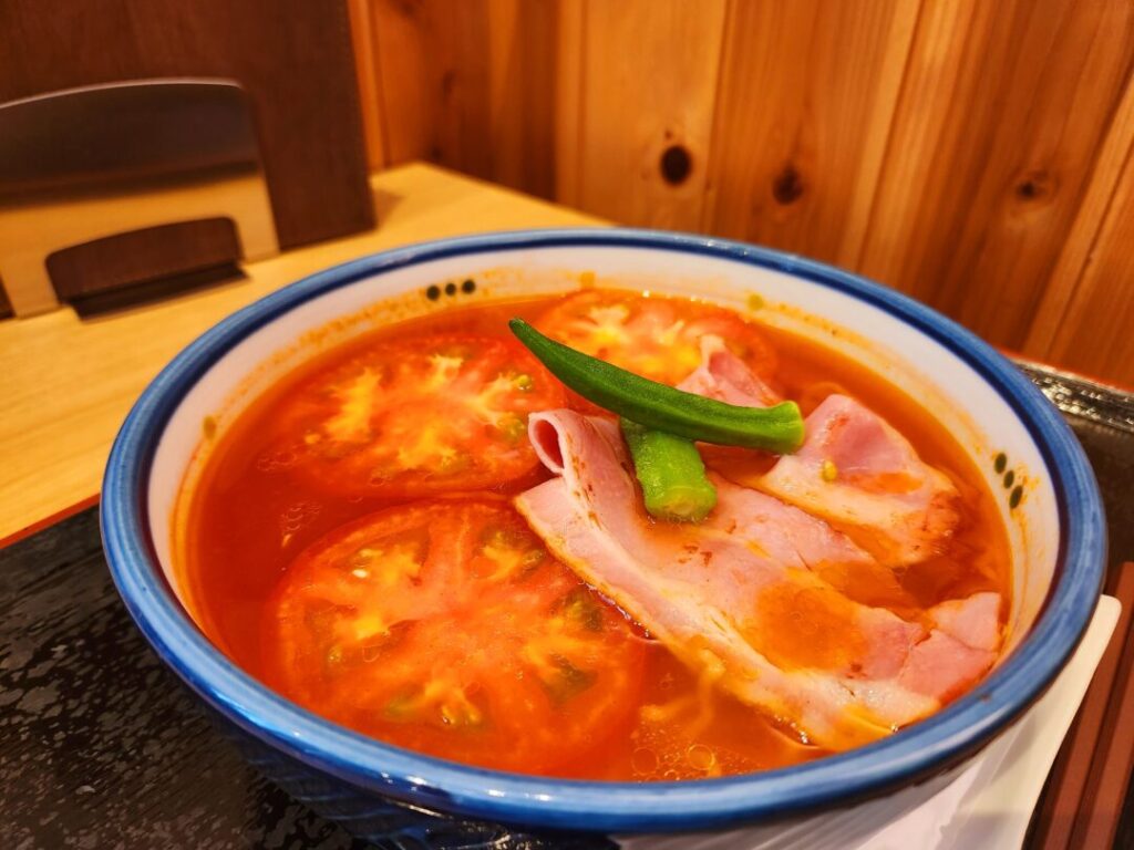 かかしトマトラーメン