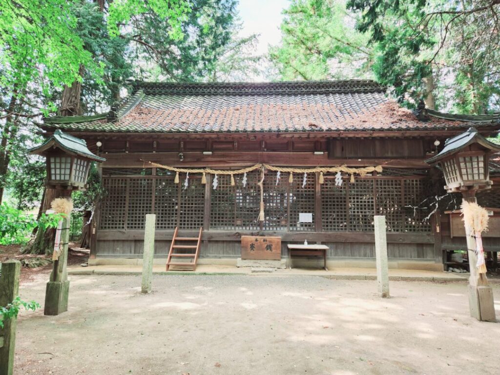 三柱神社ロケ地
