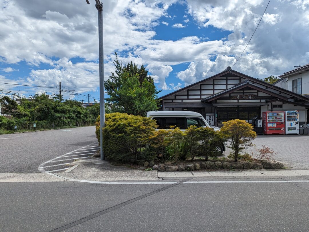 碌山美術館外のお蕎麦屋さん