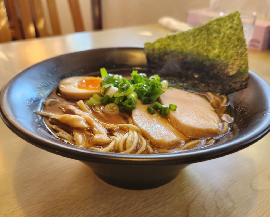 いっこくの「鶏と煮干」